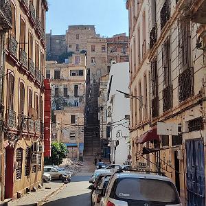VOYAGE 20230929_104649 ORAN RUE DE ROME